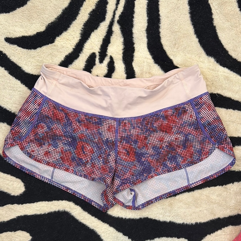LULULEMON LOW RISE SPEED UP SHORTS!